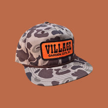 Load image into Gallery viewer, Village Big Block patch rope hat
